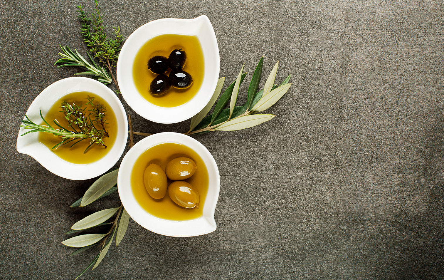 20 Wonderful Olive Oil Benefits For Skin, Hair & Health  Olive oil  benefits, Olive oil benefits skin, Oil benefits